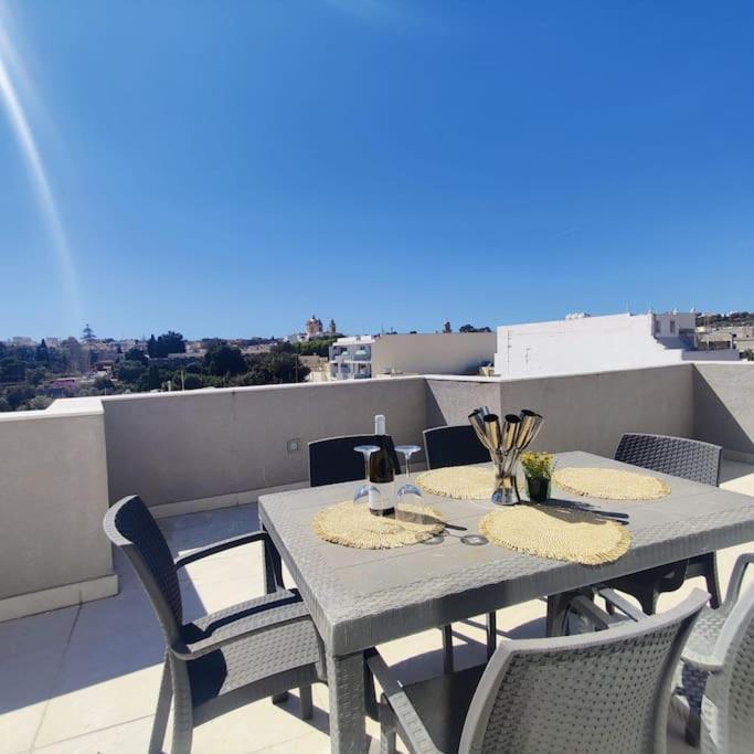 Cozy Penthouse In Central Malta Διαμέρισμα Balzan Εξωτερικό φωτογραφία